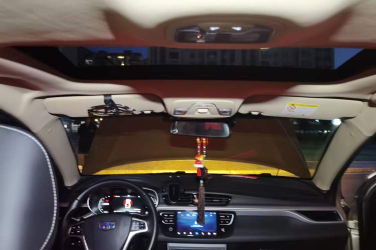 Used Geely Auto Emgrand 2018 1.5L CVT Upward Connect Edition Headliner