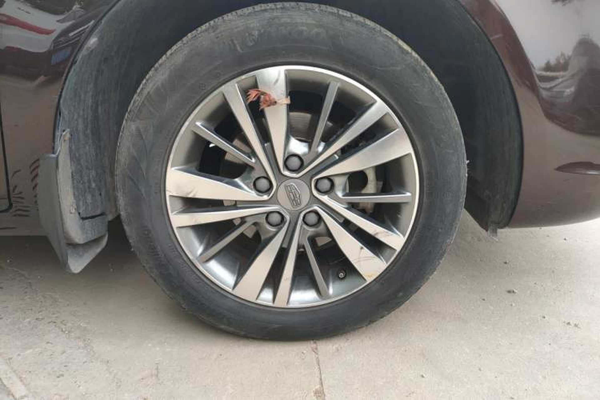 Used Geely Auto Emgrand 2018 1.5L CVT Upward Connect Edition Right Front Wheel Hub