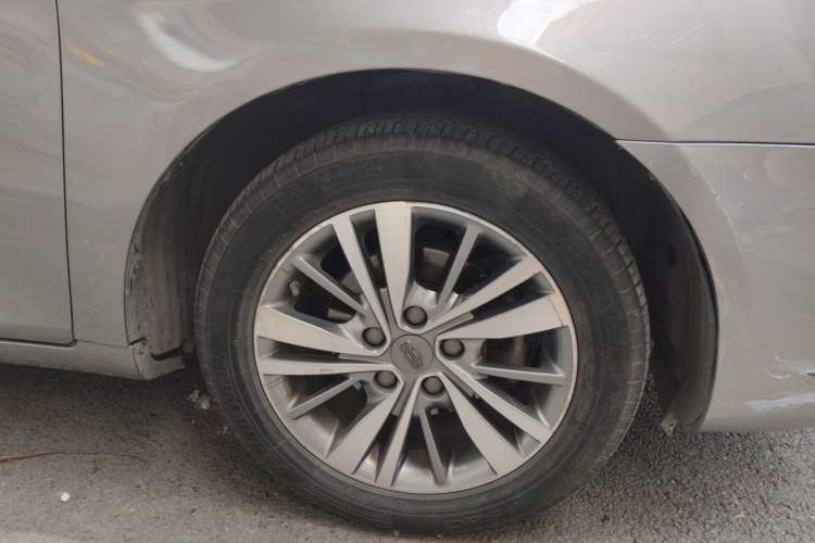 Used Geely Auto Emgrand 2018 1.5L CVT Upward Connect Edition Right Front Wheel Hub