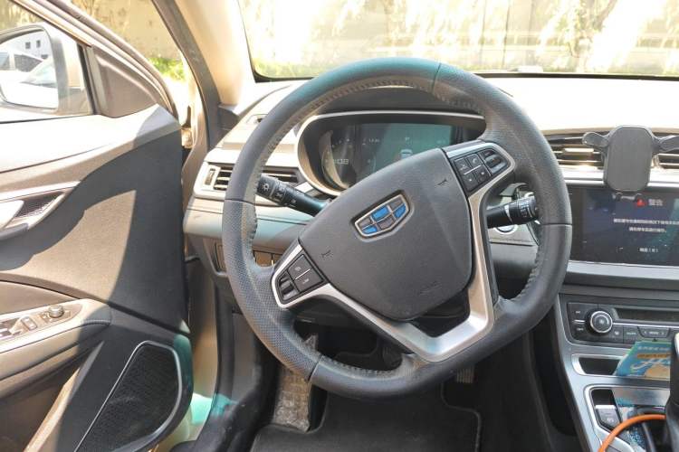 Used Geely Auto Emgrand 2018 1.5L CVT Upward Connect Edition Steering Wheel