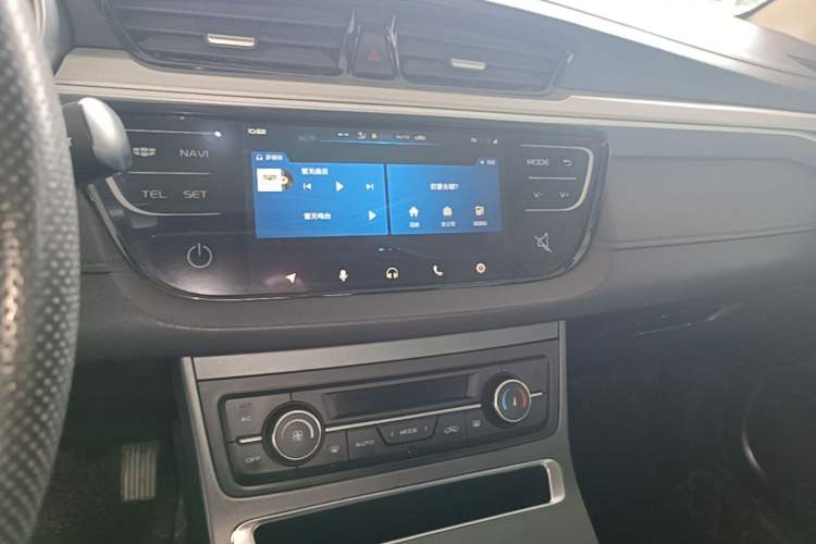 Used Geely Auto Emgrand 2018 1.5L Manual Upward Connect Edition Audio And AC Panel