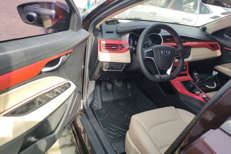 Used Geely Auto Emgrand 2018 1.5L Manual Luxury Model Driver Seat
