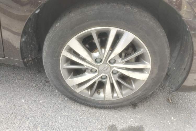 Used Geely Auto Emgrand 2018 1.5L CVT Upward Connect Edition Exterior 6