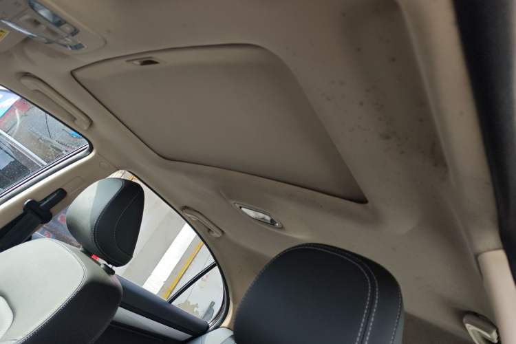 Used Geely Auto Emgrand 2018 1.5L Manual Upward Connect Edition Headliner