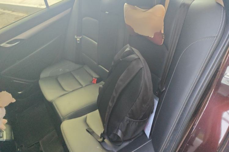 Used Geely Auto Emgrand 2018 1.5L CVT Upward Connect Edition Interior 4