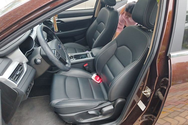 Used Geely Auto Emgrand 2018 1.5L CVT Upward Connect Edition Left Front Seat