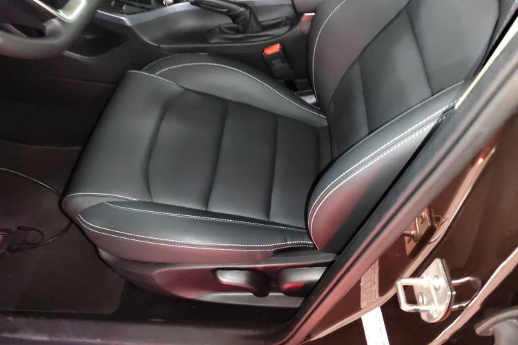 Used Geely Auto Emgrand 2018 1.5L Manual Upward Connect Edition Left Front Seat