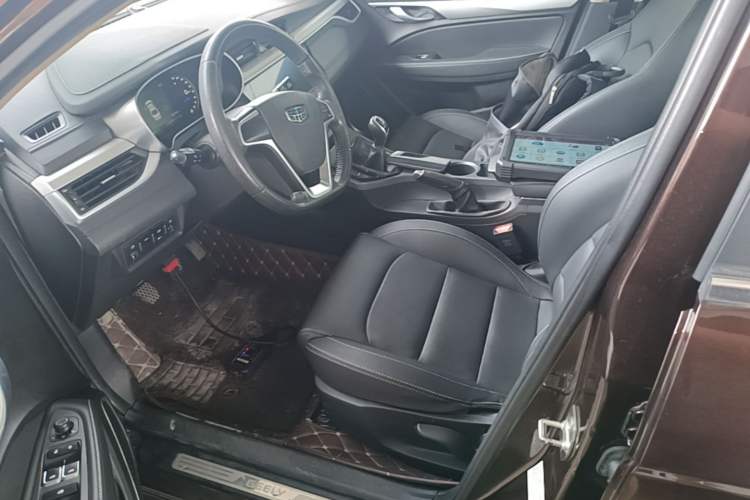 Used Geely Auto Emgrand 2018 1.5L Manual Upward Connect Edition Left Front Seat