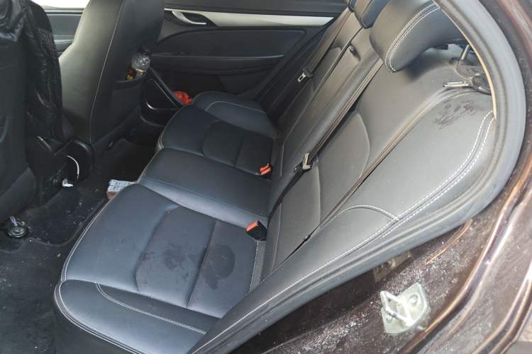 Used Geely Auto Emgrand 2018 1.5L Manual Upward Connect Edition Left Rear Seat
