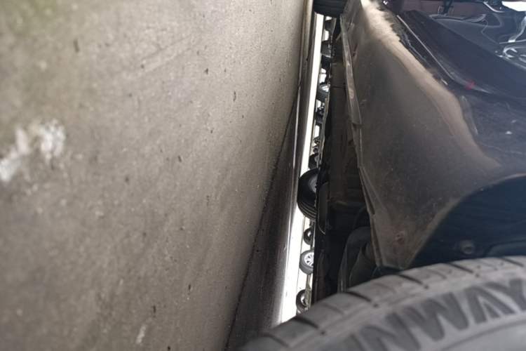 Used Geely Auto Emgrand 2018 1.5L Manual Upward Connect Edition Left Side Sill