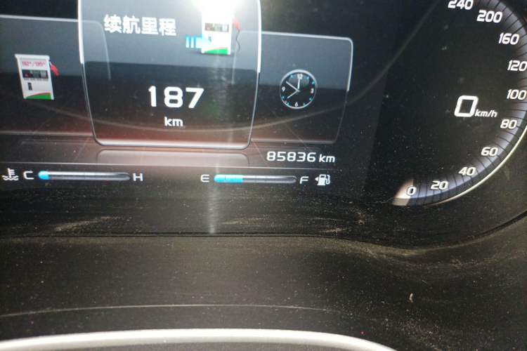 Used Geely Auto Emgrand 2018 1.5L CVT Upward Connect Edition Odometer Close Up