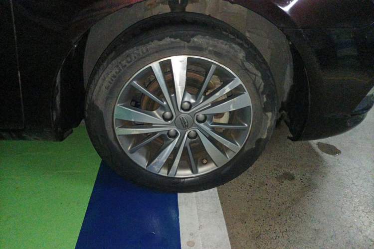 Used Geely Auto Emgrand 2018 1.5L CVT Upward Connect Edition Right Front Wheel Hub