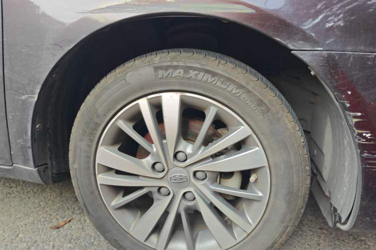 Used Geely Auto Emgrand 2018 1.5L CVT Upward Connect Edition Right Front Wheel Hub