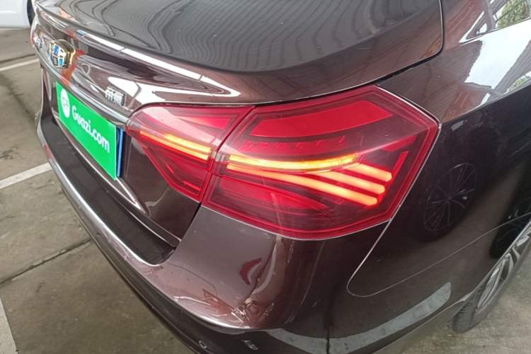 Used Geely Auto Emgrand 2018 1.5L Manual Upward Connect Edition Right Rear Taillight