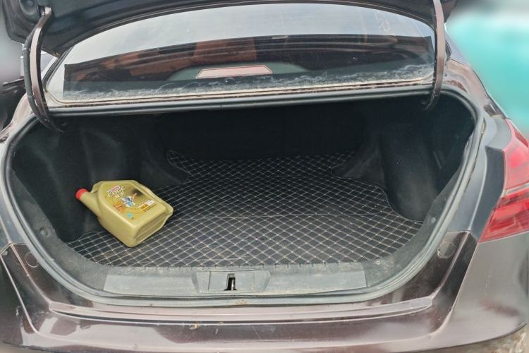 Used Geely Auto Emgrand 2018 1.5L CVT Upward Connect Edition Trunk