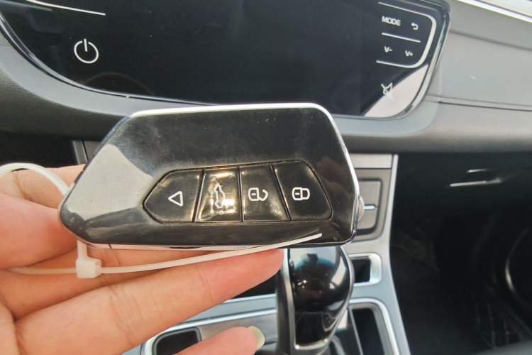 Used Geely Auto Emgrand 2018 1.5L CVT Upward Connect Edition Vehicle Key