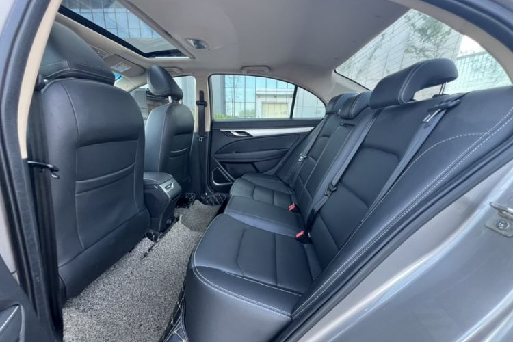 Used Geely Auto Emgrand 2018 1.5L Manual Upward Connect Edition Interior 1