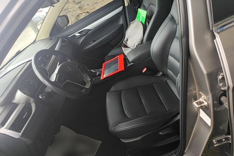 Used Geely Auto Emgrand 2018 1.5L CVT Upward Connect Edition Left Front Seat
