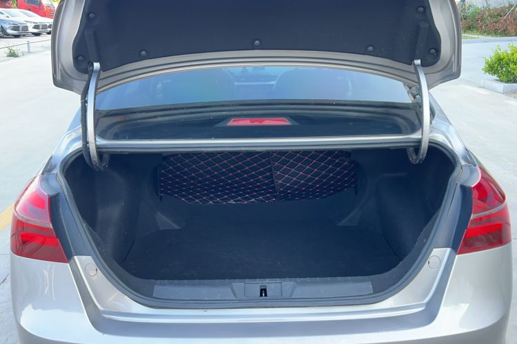 Used Geely Auto Emgrand 2018 1.5L Manual Upward Connect Edition Trunk
