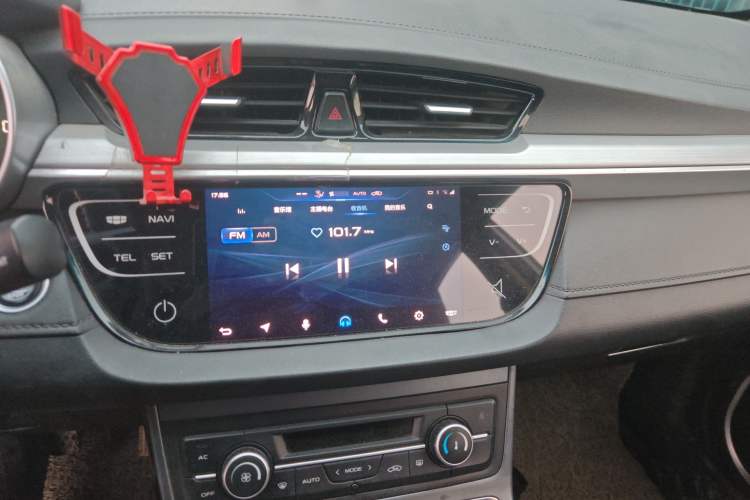 Used Geely Auto Emgrand 2018 1.5L Manual Upward Connect Edition Audio And AC Panel