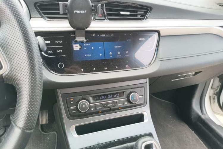 Used Geely Auto Emgrand 2018 1.5L Manual Upward Connect Edition Audio And AC Panel