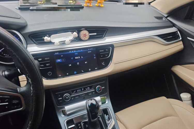 Used Geely Auto Emgrand 2018 1.5L CVT Luxury Model Audio And AC Panel