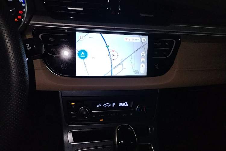 Used Geely Auto Emgrand 2018 1.5L CVT Luxury Model Audio And AC Panel