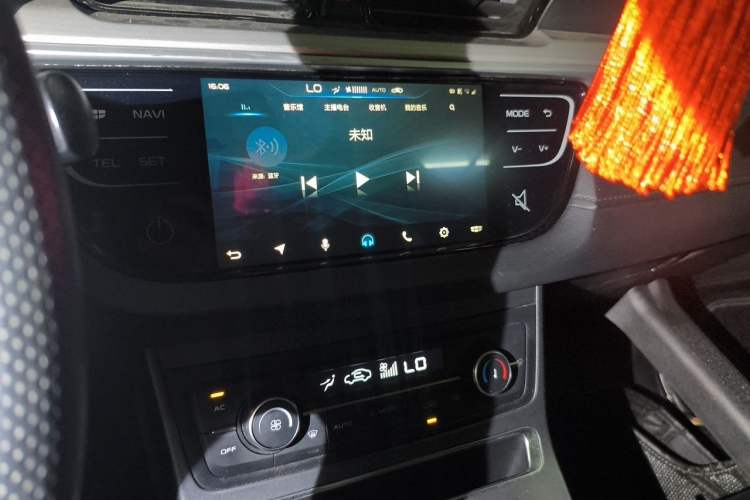 Used Geely Auto Emgrand 2018 1.5L Manual Upward Connect Edition Audio And AC Panel