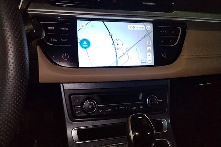 Used Geely Auto Emgrand 2018 1.5L CVT Luxury Model Audio And AC Panel