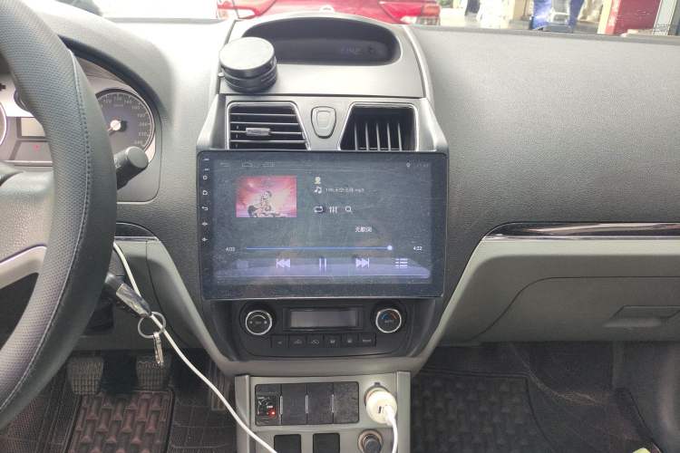 Used Geely Auto Emgrand 2018 1.5L Manual Luxury Model Audio And AC Panel