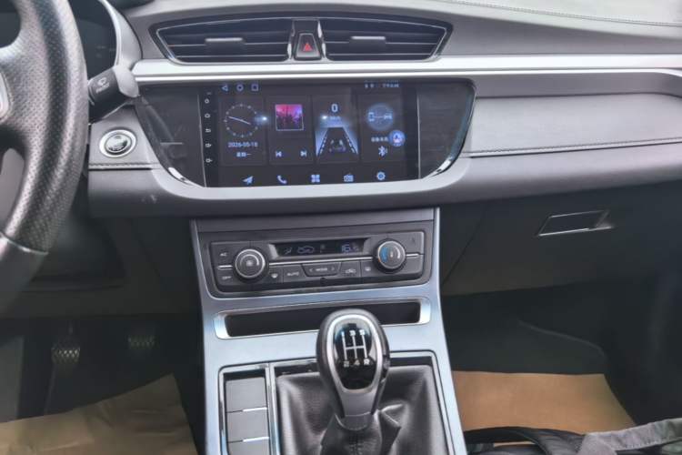 Used Geely Auto Emgrand 2018 1.5L Manual Upward Connect Edition Audio And AC Panel