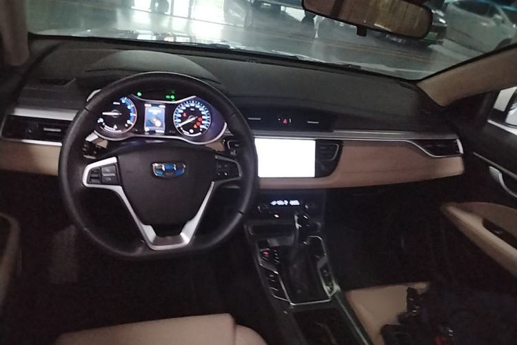 Used Geely Auto Emgrand 2018 1.5L CVT Luxury Model Center Console