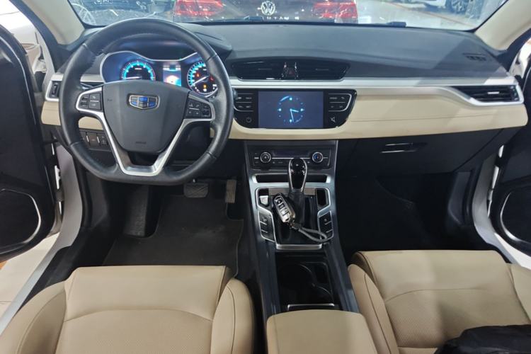 Used Geely Auto Emgrand 2018 1.5L CVT Luxury Model Center Console