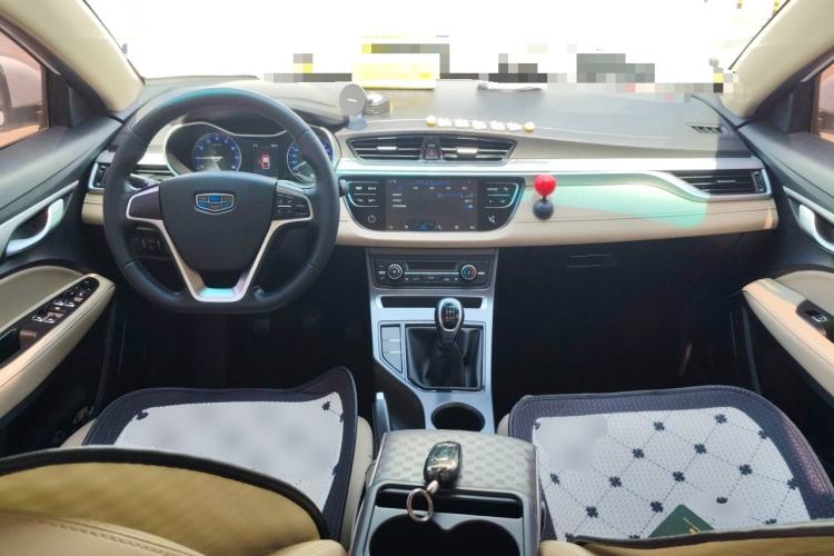 Used Geely Auto Emgrand 2018 1.5L Manual Luxury Model Center Console