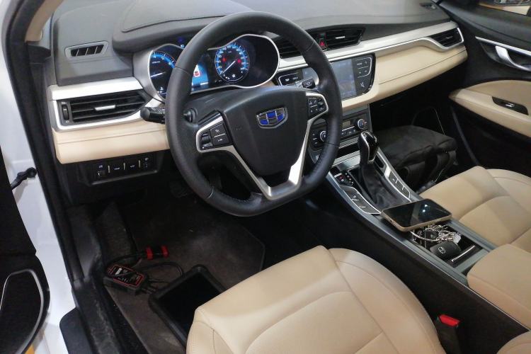 Used Geely Auto Emgrand 2018 1.5L CVT Luxury Model Center Console
