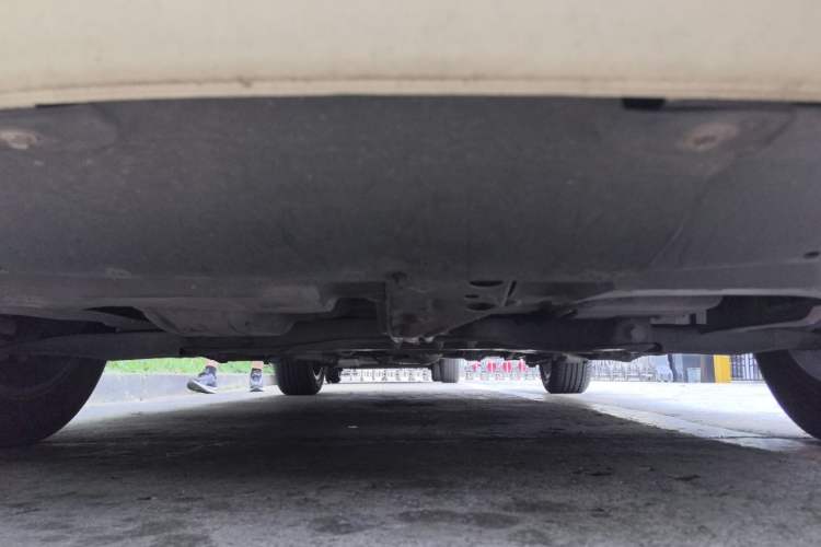 Used Geely Auto Emgrand 2018 1.5L CVT Upward Connect Edition Chassis Front