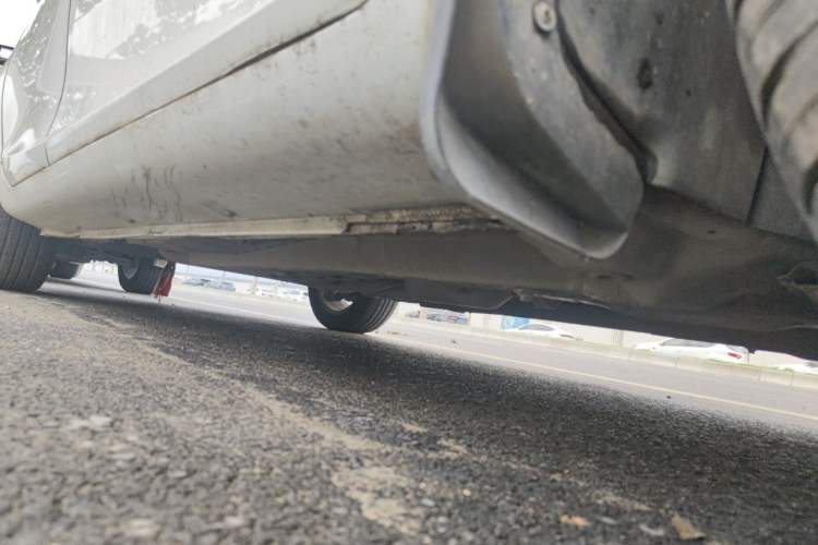 Used Geely Auto Emgrand 2018 1.5L Manual Upward Connect Edition Chassis Front Right