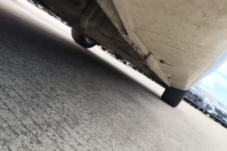 Used Geely Auto Emgrand 2018 1.5L Manual Upward Connect Edition Chassis Rear Right