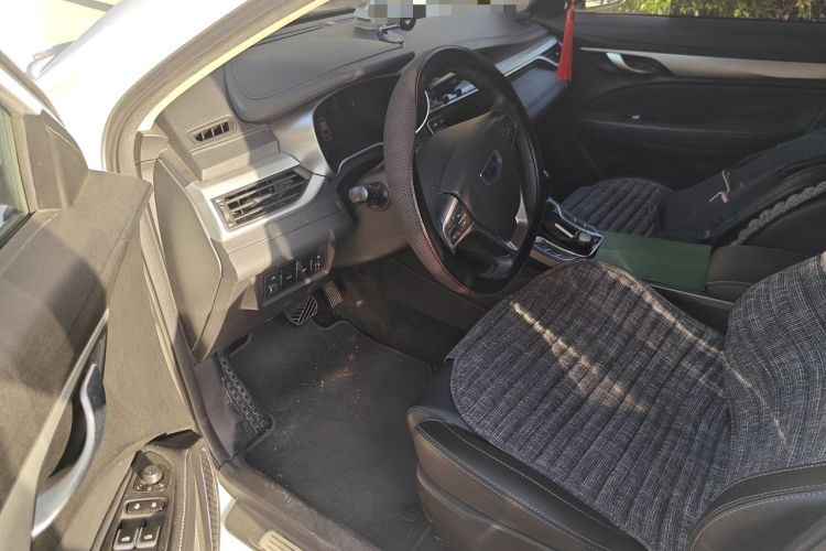 Used Geely Auto Emgrand 2018 1.5L CVT Upward Connect Edition Driver Seat