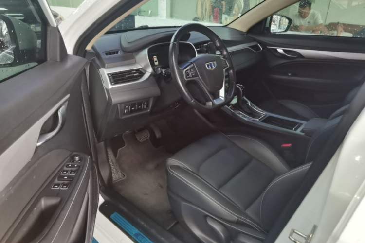 Used Geely Auto Emgrand 2018 1.5L CVT Upward Connect Edition Driver Seat