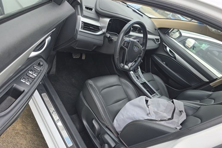 Used Geely Auto Emgrand 2018 1.5L CVT Upward Connect Edition Driver Seat