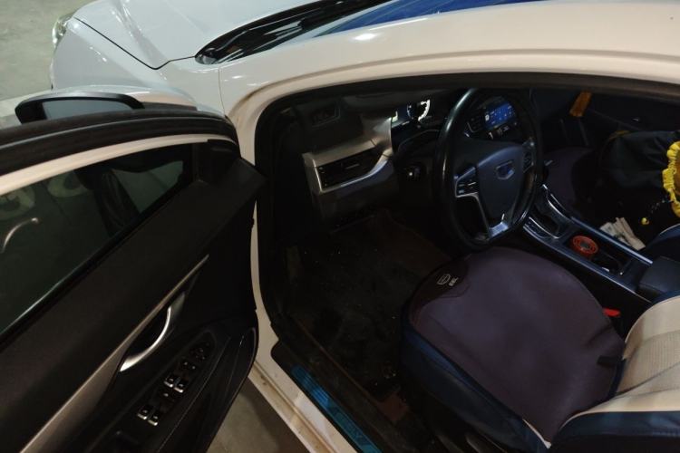 Used Geely Auto Emgrand 2018 1.5L CVT Upward Connect Edition Driver Seat