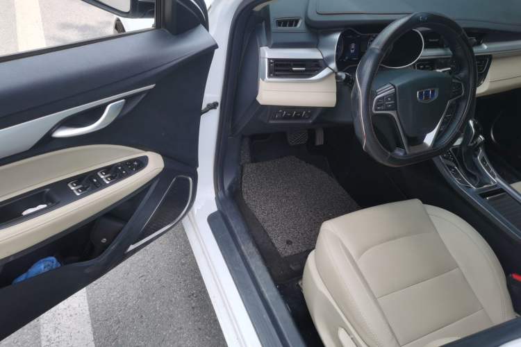Used Geely Auto Emgrand 2018 1.5L CVT Luxury Model Driver Seat