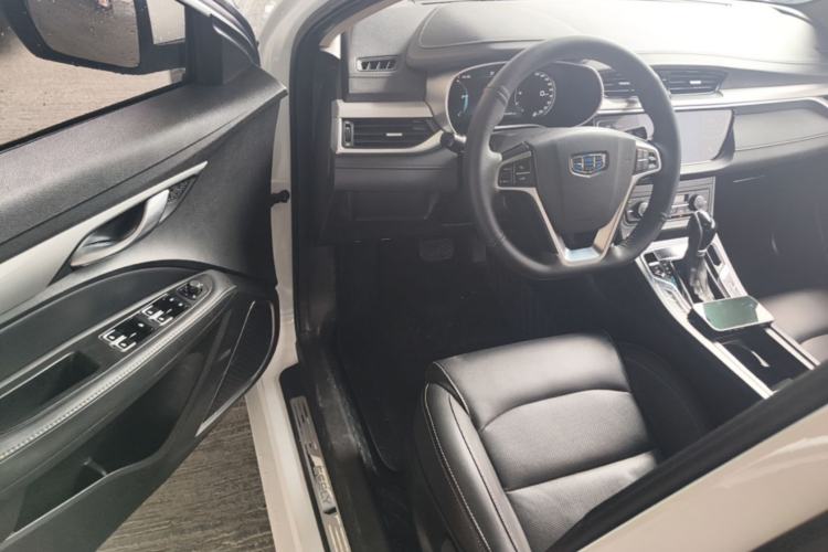 Used Geely Auto Emgrand 2018 1.5L CVT Upward Connect Edition Driver Seat