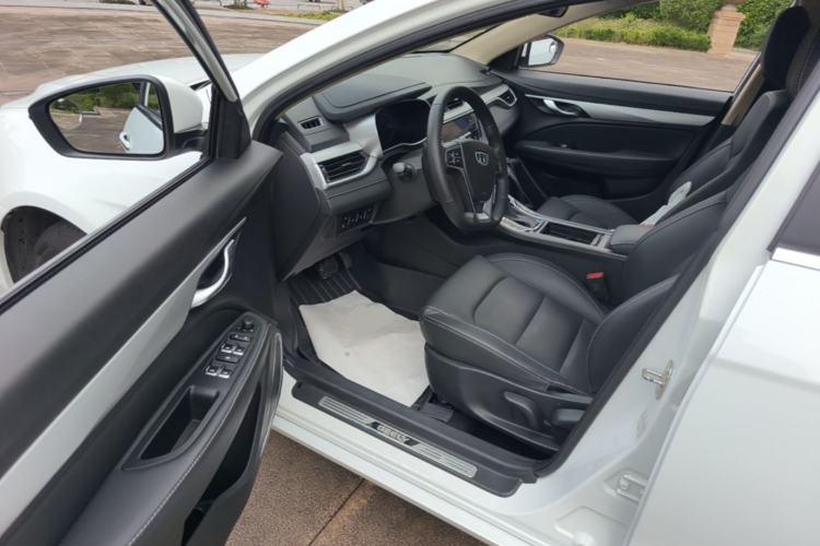Used Geely Auto Emgrand 2018 1.5L CVT Upward Connect Edition Driver Seat