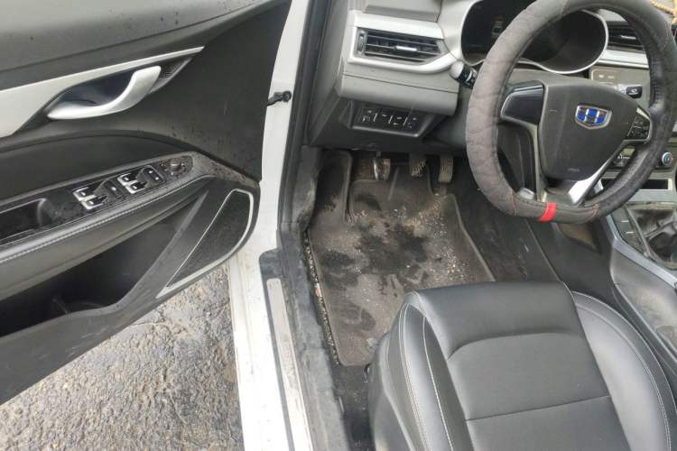 Used Geely Auto Emgrand 2018 1.5L Manual Upward Connect Edition Driver Seat