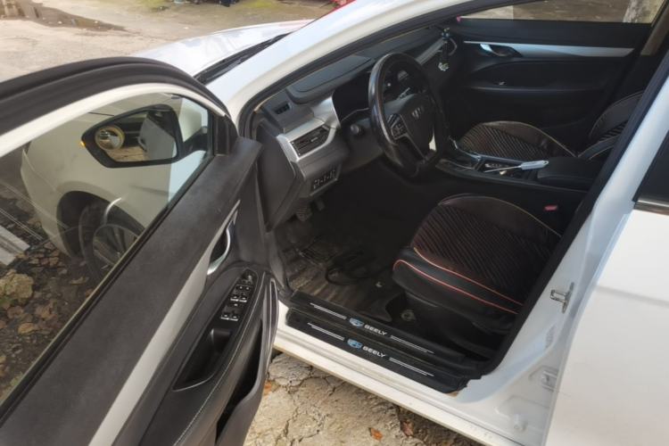 Used Geely Auto Emgrand 2018 1.5L CVT Upward Connect Edition Driver Seat