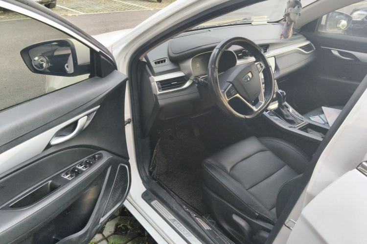 Used Geely Auto Emgrand 2018 1.5L CVT Upward Connect Edition Driver Seat