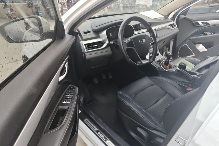 Used Geely Auto Emgrand 2018 1.5L Manual Upward Connect Edition Driver Seat