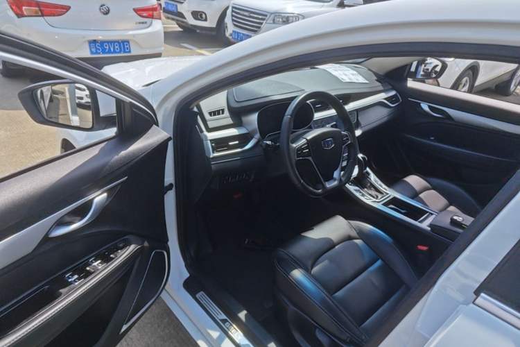 Used Geely Auto Emgrand 2018 1.5L CVT Upward Connect Edition Driver Seat
